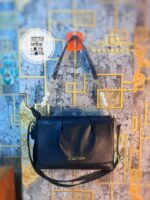 ক্লাসিক ব্র্যান্ডের কপি ব্যাগ - Image 2